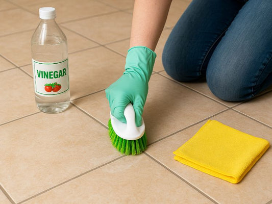 Waarom vloertegels schoonmaken met azijn de slimste keuze is